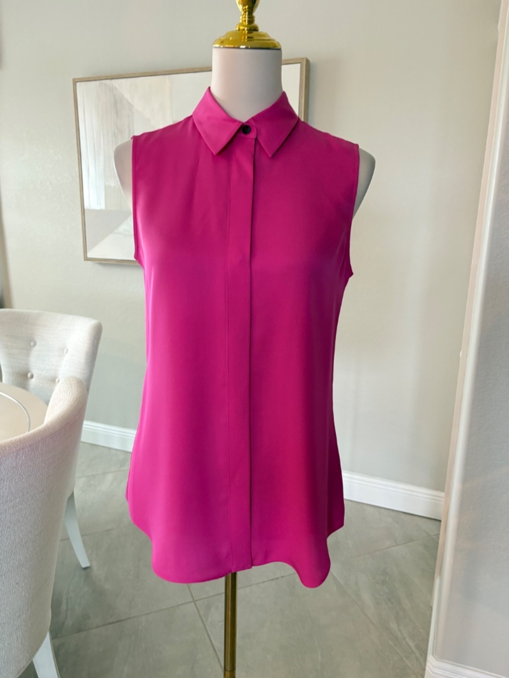 NWT Theory Carnation Silk Modern Sleeveless Blouse